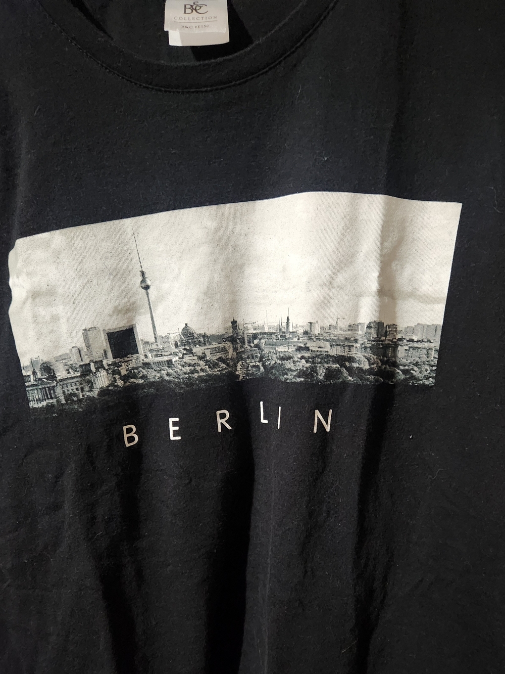 B&C Collection Black 'Berlin' Graphic Tee